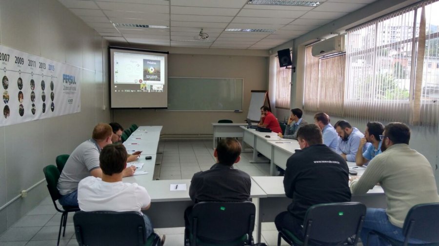 Núcleo de Informática participa de vídeo conferência com o diretor de produtos da Google Cloud