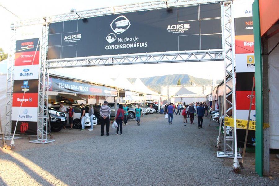 Núcleo de Concessionárias participa da Expofeira Estadual do Leite