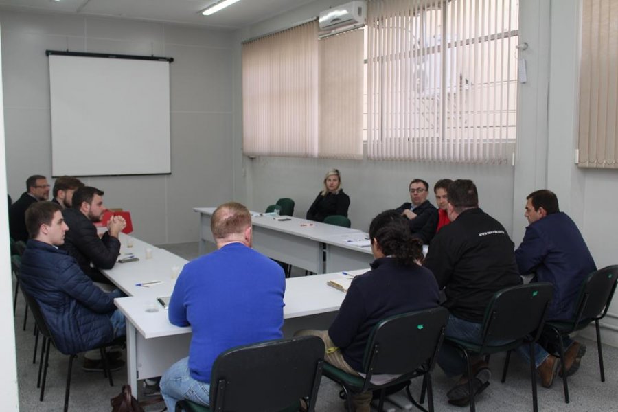 Jovens Empreendedores passam a integrar comitê do Centro de Inovação