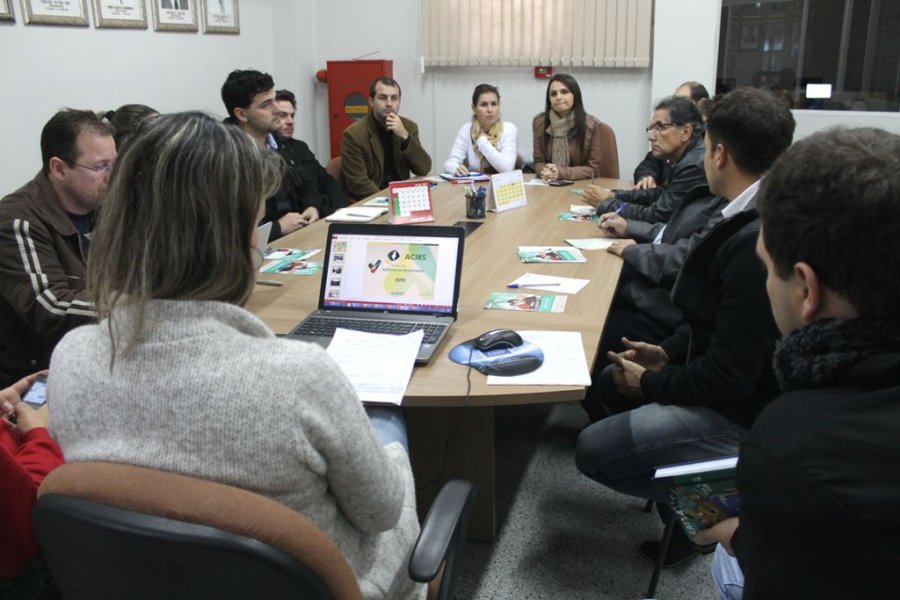 Representantes da RBA TV participam de reunião do Núcleo de Agências