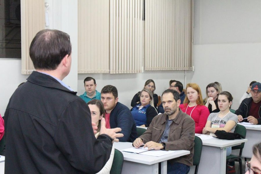 Capacitação sobre Sped Fiscal e Bloco K é oferecida na ACIRS