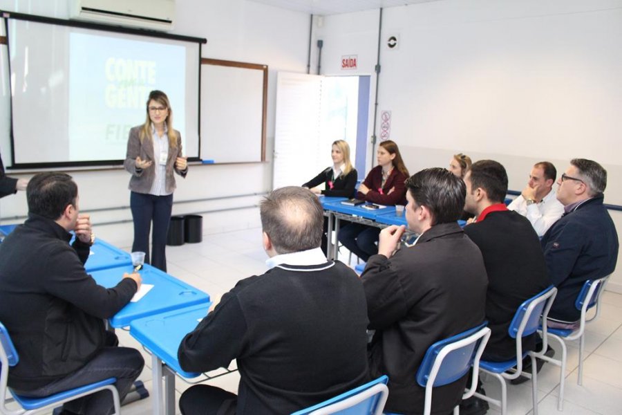 Curso técnico voltado ao setor automotivo é apresentado a Núcleo da ACIRS