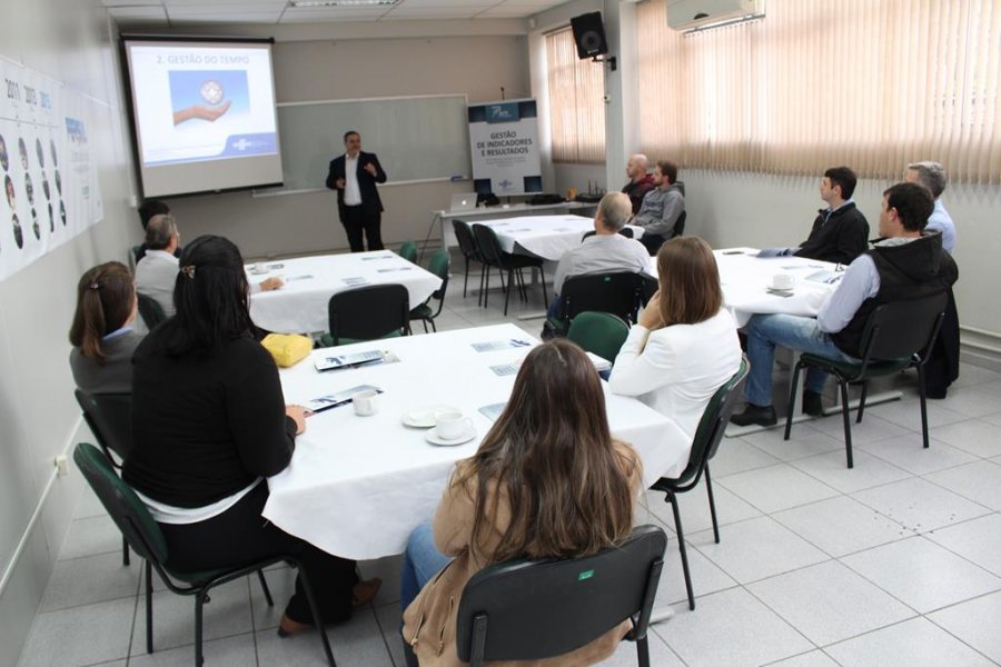 ACIRS e Sebrae lançam a segunda turma do Programa Gestão de Indicadores e Resultados