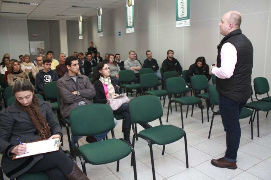 HABITAVI 2014 – Workshop sobre Atendimento em Feiras reúne expositores