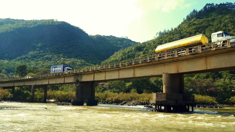 DNIT inicia anteprojeto para reabilitação de ponte na NA BR-470/SC