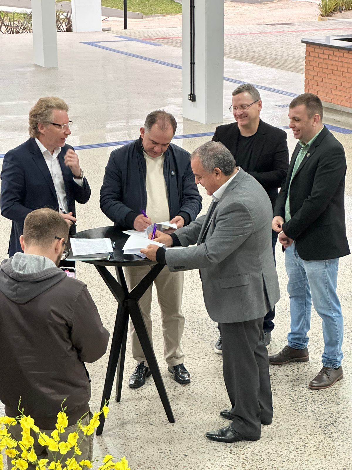 Imagem destaque na postagem ACIRS fortalece papel estratégico no ecossistema de inovação com nova gestão do CINF