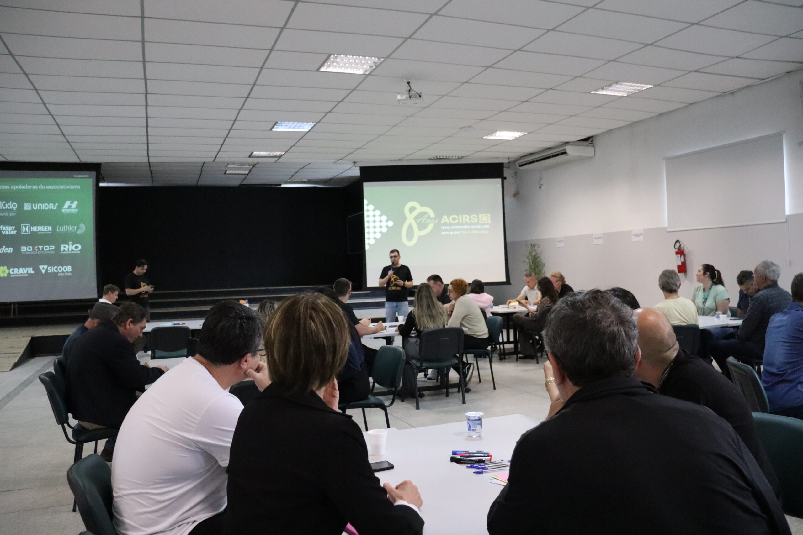 Imagem destaque na postagem ACIRS Debate encerra a programação especial dos 80 anos da ACIRS